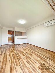 イズミ82 7階ワンルームのリビング/ダイニング