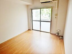 マメゾンはるひ野 402 4階1Kのリビング/ダイニング