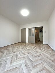 レジデンスパートIV 1-E 1階1DKのリビング/ダイニング