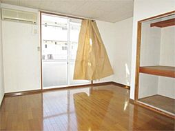 コーポクレイン（落合1） 102 1階1Kのリビング/ダイニング