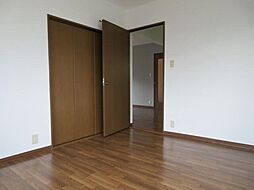 グランコート草加 4階3LDKのリビング/ダイニング