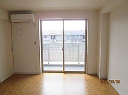 ヴィラ　サニーウェル 2階2LDKのリビング/ダイニング