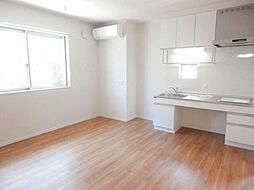 ラマージュ 102 1階1LDKのリビング/ダイニング