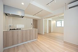 イプセ白金 1階1LDKのリビング/ダイニング