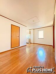 ｊｏｌｉ　ｃｏｕｒ　A 203 2階3LDKのリビング/ダイニング