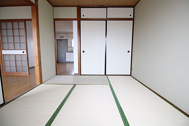 寝室