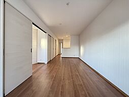 多摩都市モノレール 大塚・帝京大学駅 徒歩15分の賃貸アパート 1階2LDKのリビング/ダイニング