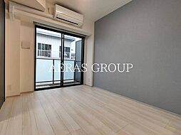 ザ・グラヴィティ新宿 4階2DKのリビング/ダイニング