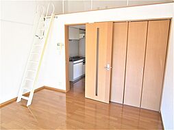 フォートレス新百合ヶ丘（万福寺3） 206 2階1Kのリビング/ダイニング