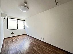 メゾンドK&M 302 3階ワンルームのリビング/ダイニング