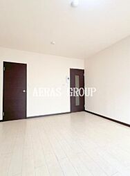 レオネクストモンテチェルキオ 2階1Kのリビング/ダイニング