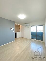 ブルートレインV号 3階1LDKのリビング/ダイニング