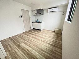 MK Residency 1階1DKのリビング/ダイニング