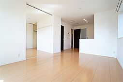 ＩＮＴＥＧＲＡＬＥ（インテグラーレ） 301 3階2LDKのリビング/ダイニング