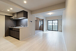 グラススペース 202 2階2LDKのリビング/ダイニング