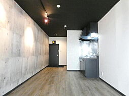 グリーンヒル鶴川 1階ワンルームのリビング/ダイニング