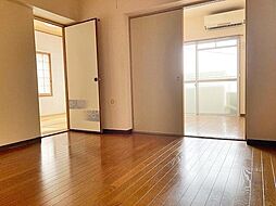 ヴィラ上溝南 3階3DKのリビング/ダイニング