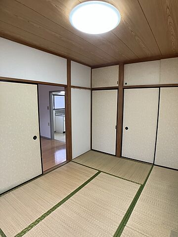 寝室