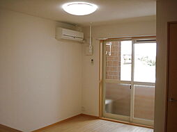 キャトル　セゾン 102 1階1LDKのリビング/ダイニング