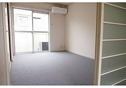 ファミユ・ラ・フォーレC棟 1階2DKのリビング/ダイニング