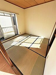 エステートいずみ 2階1LDKのリビング/ダイニング