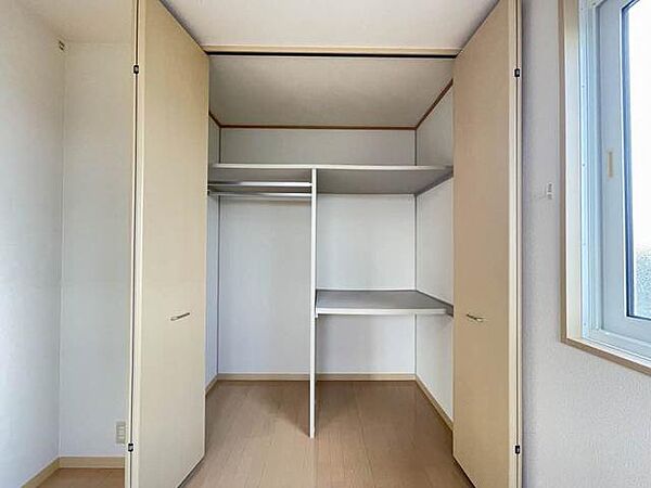 apartment 岩手県奥州市水沢山崎町11-13
水沢山崎町の賃貸情報を見る
物件地図