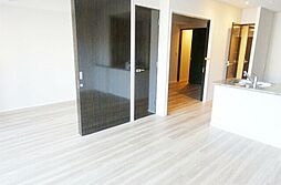 ディームス渋谷本町 2階2LDKのリビング/ダイニング