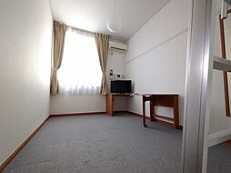 レオパレスエルデン 2階1Kのリビング/ダイニング