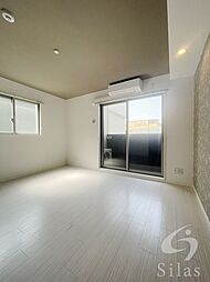 阪急神戸本線 塚口駅 徒歩8分の賃貸マンション 4階1Kのリビング/ダイニング