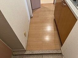 クローバーコート黒門町 2階1Kのリビング/ダイニング