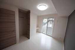 ステーションヒルズ本八幡 2階1LDKのリビング/ダイニング