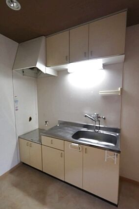 カーペンターハウス_内装_0