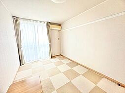 レオパレスウイング北坂戸 4階1Kのリビング/ダイニング