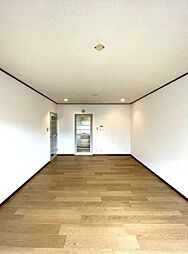 東急田園都市線 用賀駅 徒歩10分の賃貸マンション 3階2LDKのリビング/ダイニング