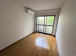 ハイツドモン 2階1Kのリビング/ダイニング