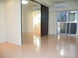 フェニックス新横濱参番館 9階1LDKのリビング/ダイニング