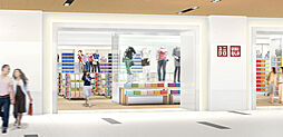 ユニクロ東京ミッドタウン店 1023m