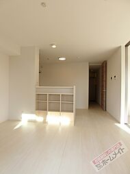 ソッレヴァンテ 105 1階1LDKのリビング/ダイニング