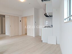 エワル 201 2階1LDKのリビング/ダイニング