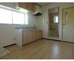 多摩都市モノレール 大塚・帝京大学駅 徒歩7分の賃貸アパート 2階2DKのリビング/ダイニング