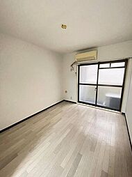 メゾン・ド・エルベット 2階ワンルームのリビング/ダイニング