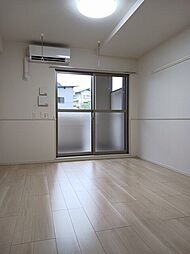 レギオン 305 3階ワンルームのリビング/ダイニング