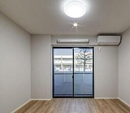 アーバンレジデンス NII 1階1Kのリビング/ダイニング