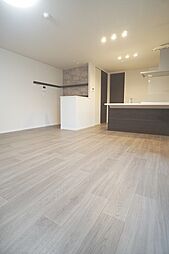 フォルトゥーナ 203 2階1LDKのリビング/ダイニング