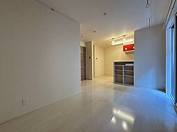 オリーブ 302 3階1LDKのリビング/ダイニング