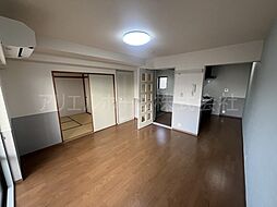 エスポワール大泉学園 304 3階3LDKのリビング/ダイニング