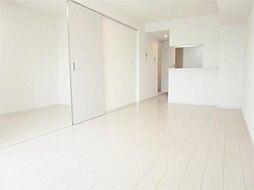 リブリ・フローレス壱番館 205 2階1LDKのリビング/ダイニング