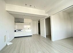 コンフォリア・リヴ千住 3階2LDKのリビング/ダイニング