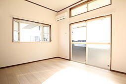 パインヒル 102 1階1Kのリビング/ダイニング