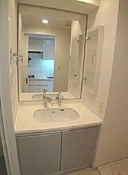 同建物内の写真を掲載しており、実際の部屋とは異なる場合がございます。
